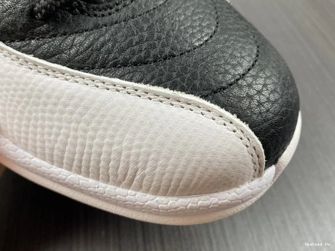 Air Jordan 130690-001 (2012) Playoffs Retro 12 0127